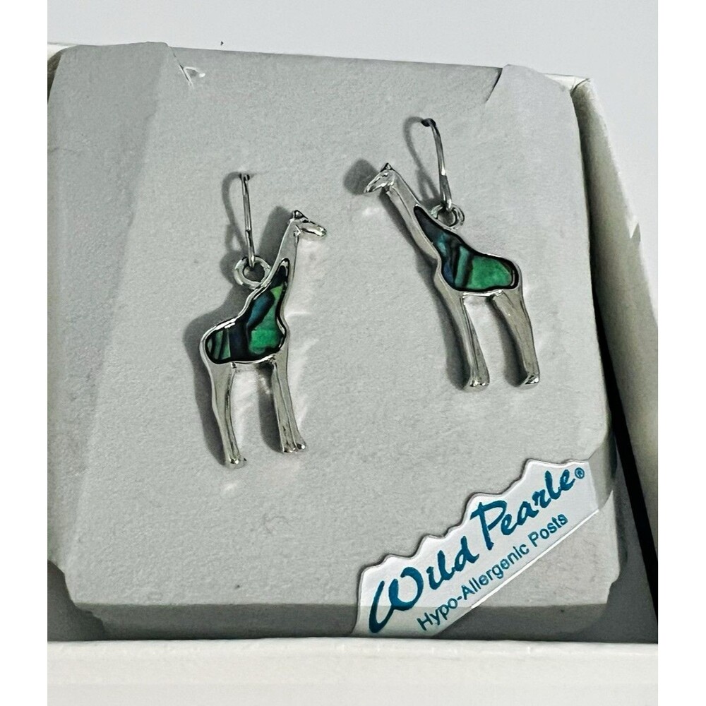 Wild Pearle Nickel-Free Hypo-Allergenic Giraffe Dangle Hook Earrings Silver
